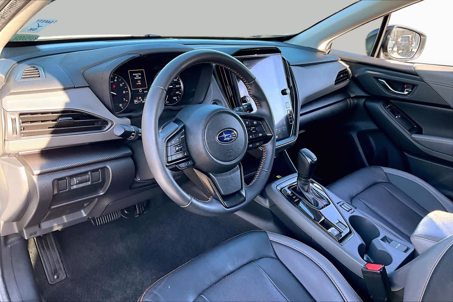 Used 2024 Subaru Crosstrek 2.5i Limited w/ Crosstrek Mirror Package AWD/4WD image 16