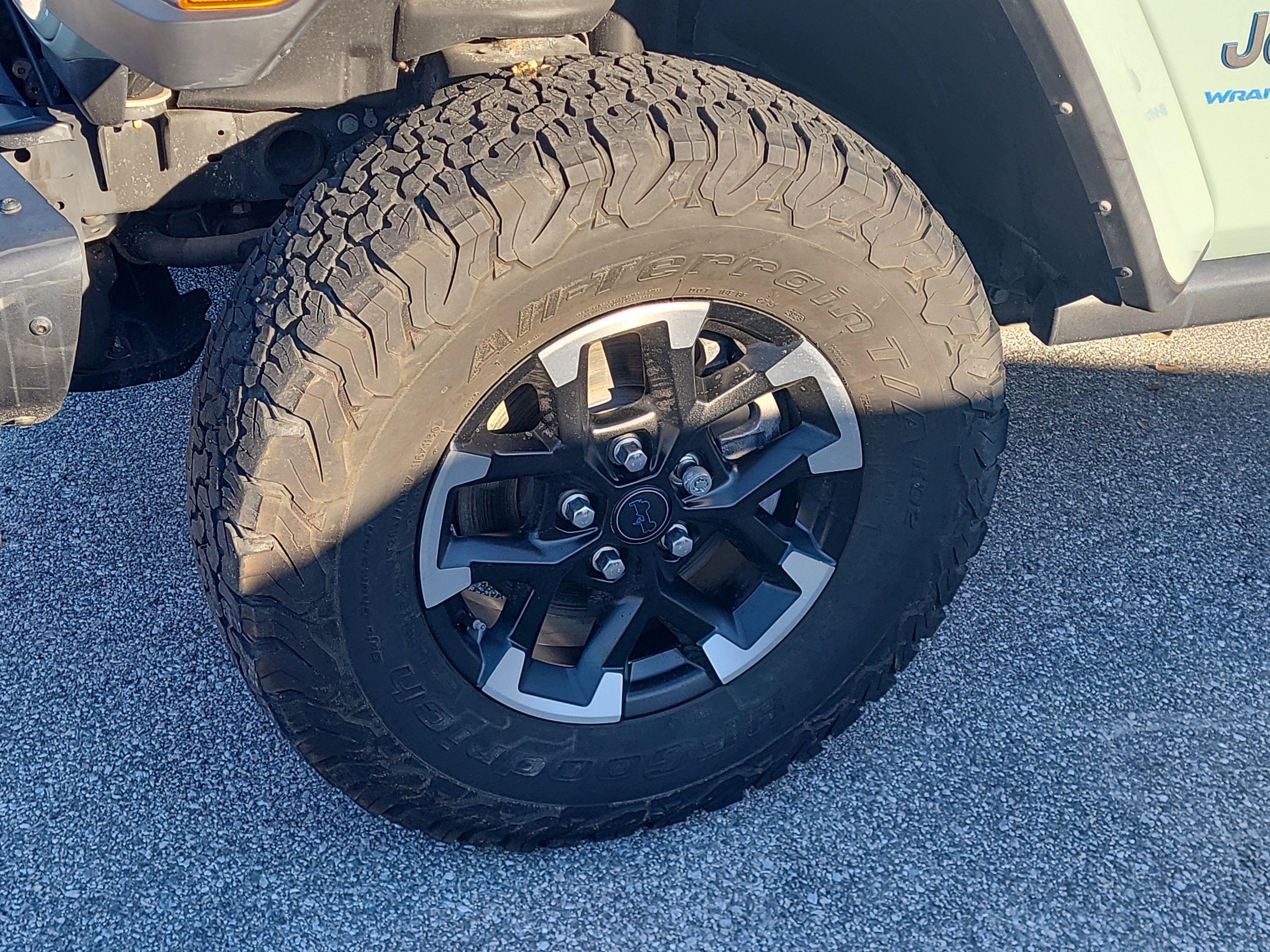 Used 2024 Jeep Wrangler Unlimited Rubicon 4xe image 10