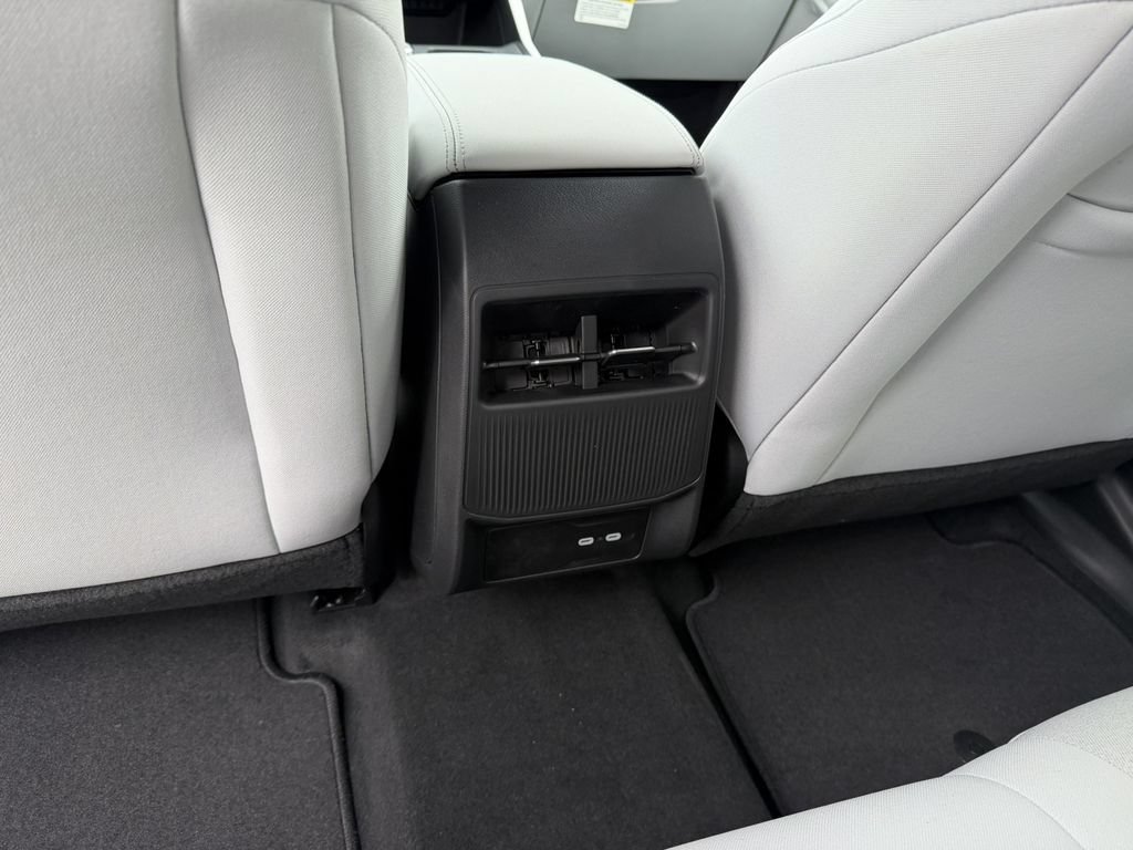 New 2026 Jeep Cherokee Laredo AWD/4WD image 13