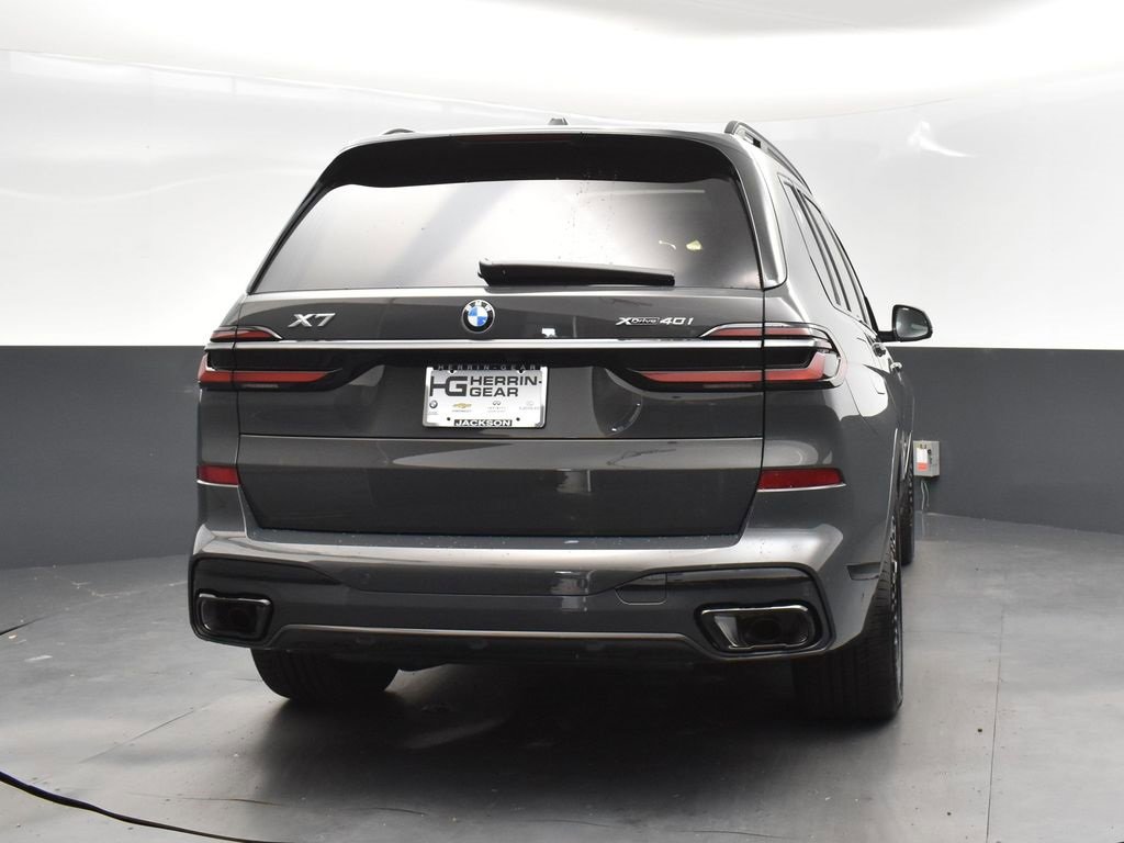 New 2026 BMW X7 xDrive40i w/ Executive Package image 7