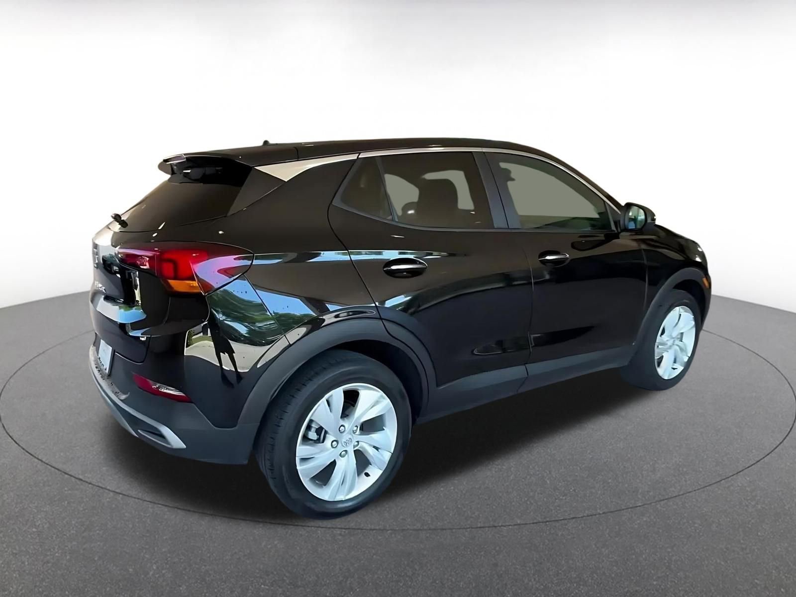 Used 2025 Buick Encore GX Preferred FWD image 14