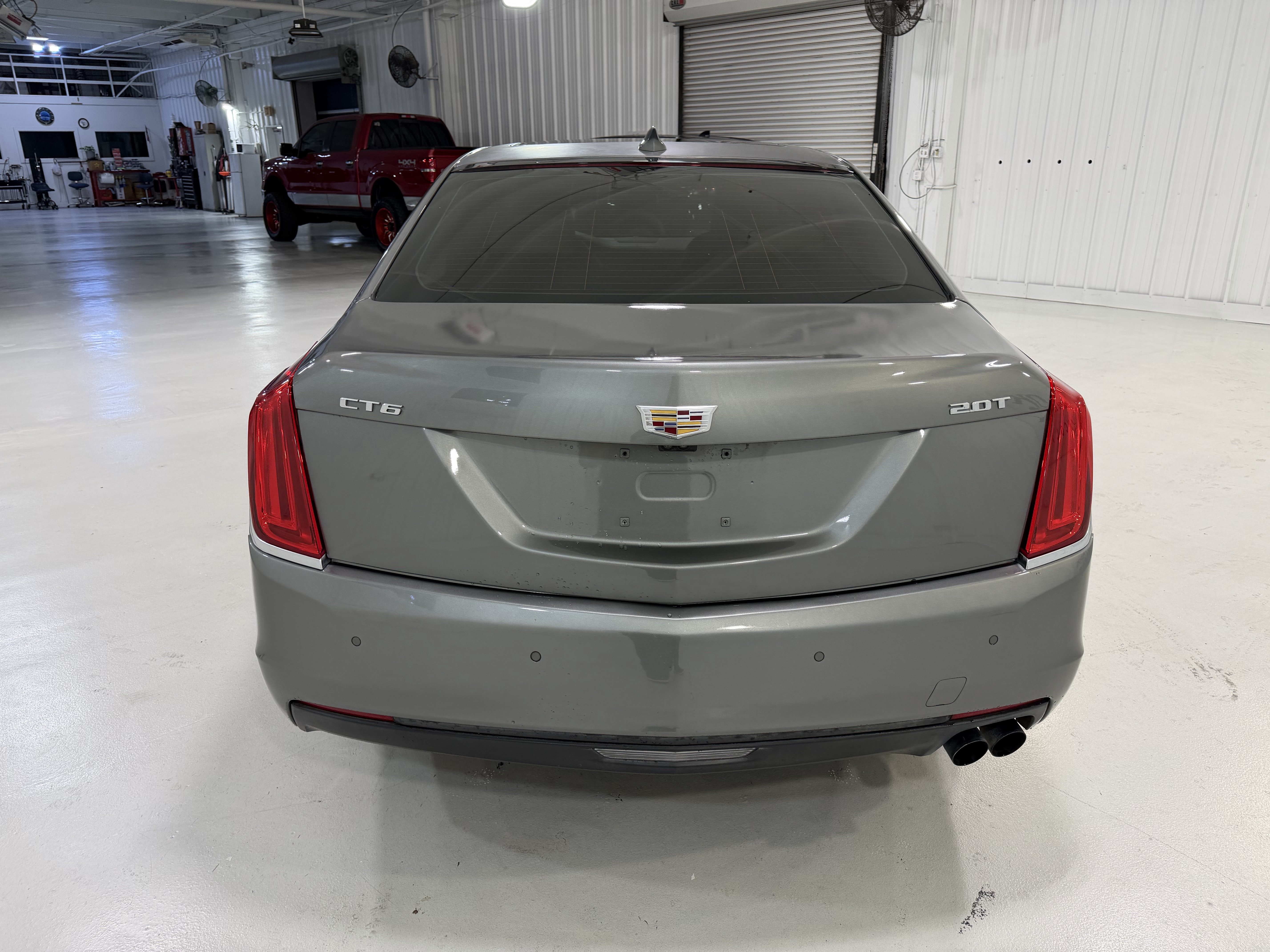Used 2016 Cadillac CT6 Luxury RWD image 4