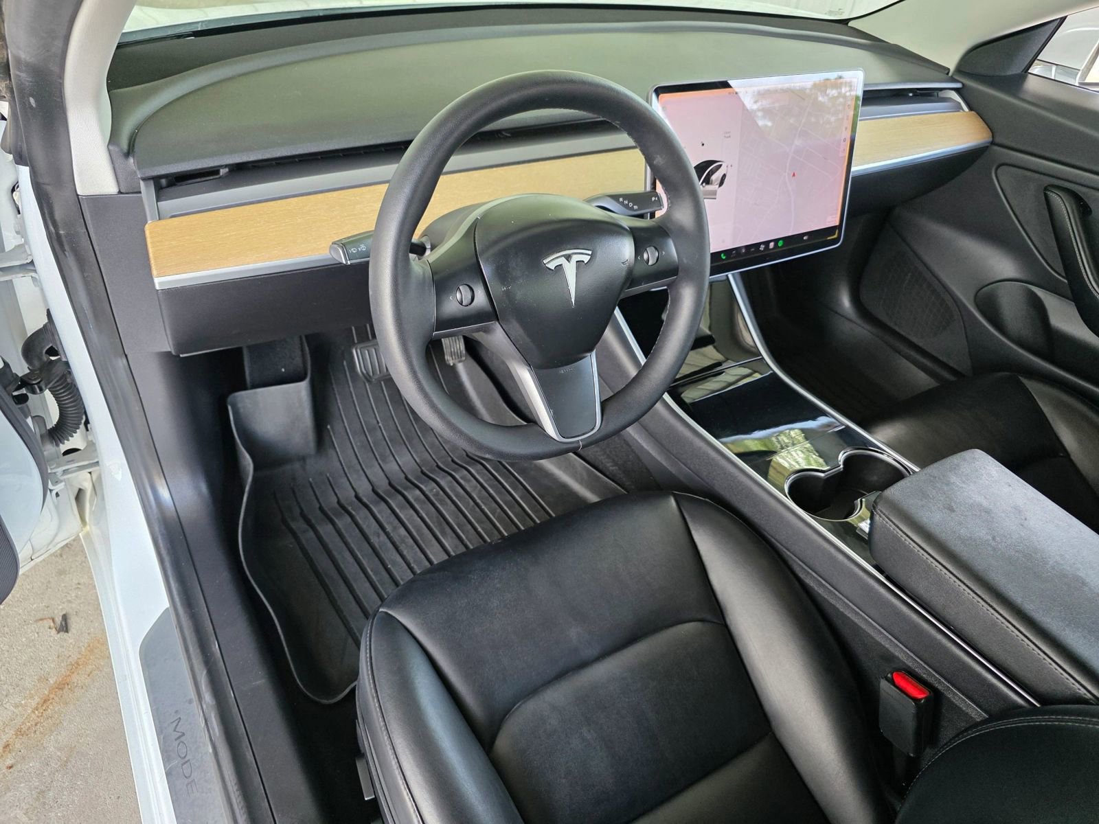 Used 2020 Tesla Model 3 Performance AWD/4WD image 17