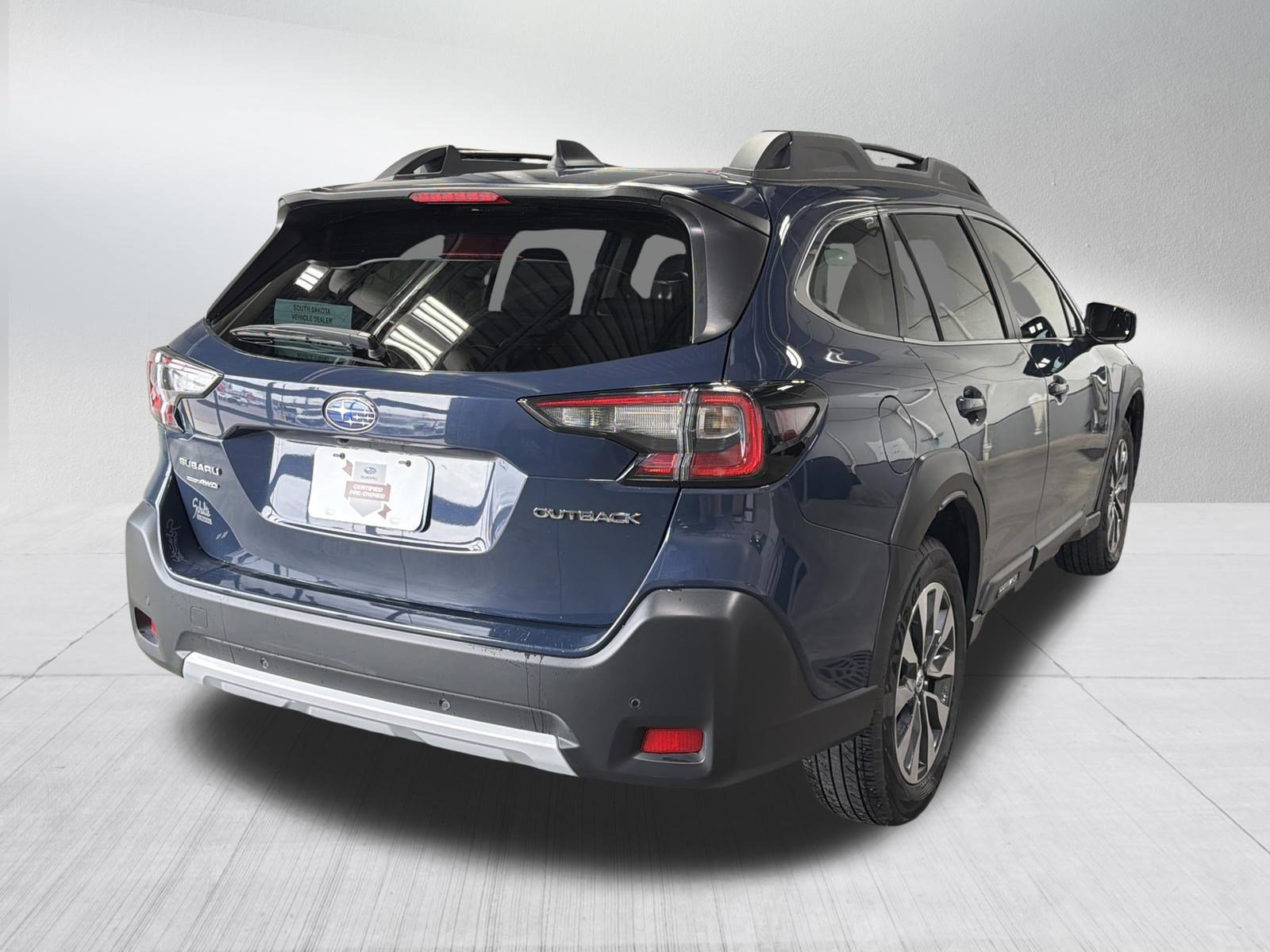 Used 2024 Subaru Outback Limited image 7