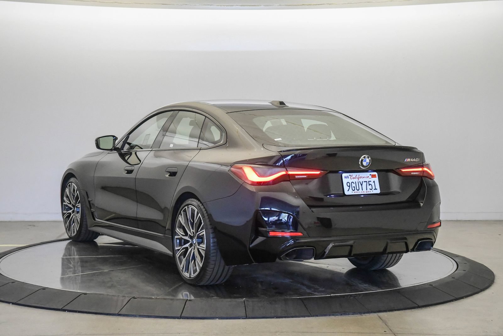 Used 2024 BMW M440i Gran Coupe RWD image 2
