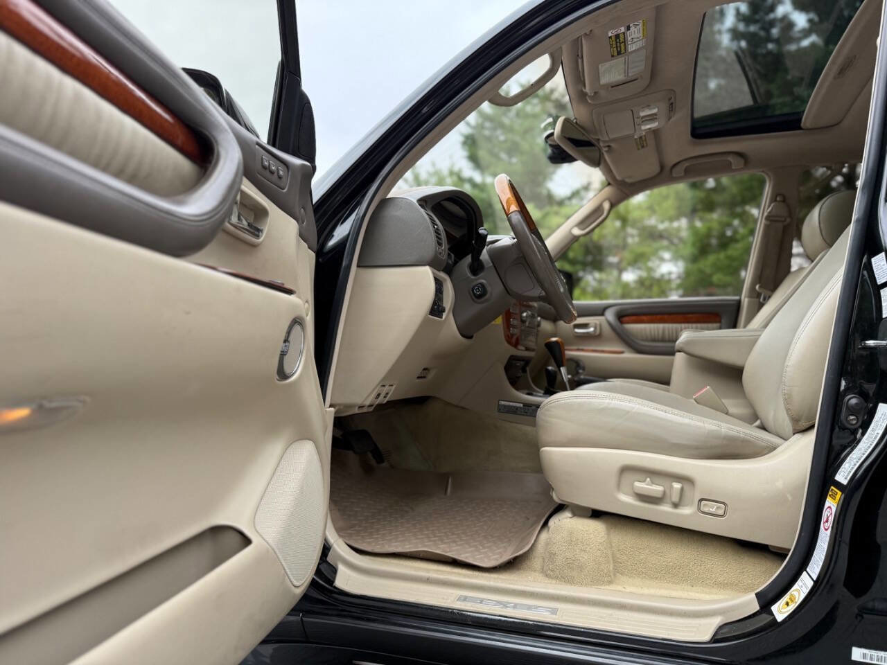 Used 2003 Lexus LX 470 4WD image 14