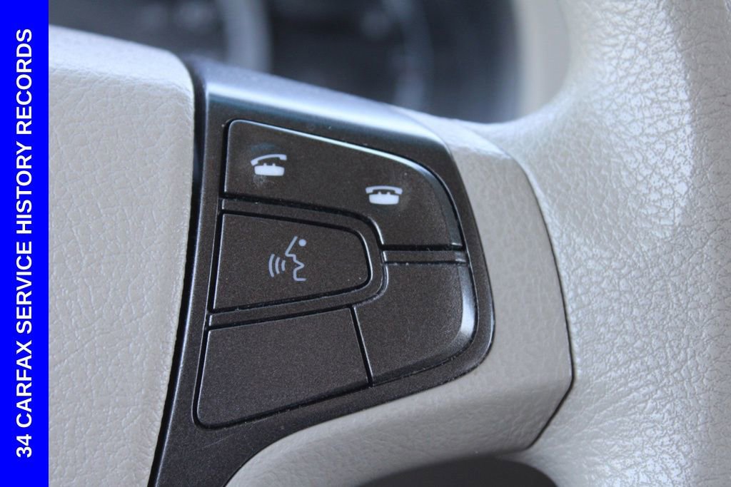 Used 2013 Toyota Sienna LE w/ Towing Pkg image 31