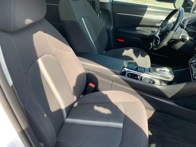 Certified 2023 Hyundai Sonata SEL w/ Convenience Package FWD image 10