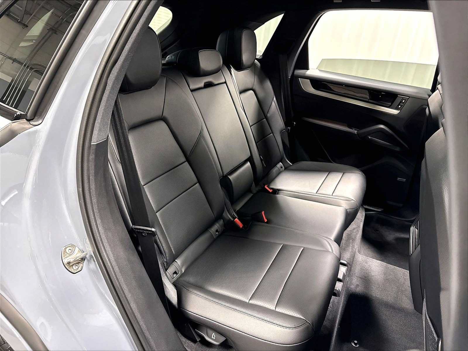 New 2026 Porsche Cayenne S AWD/4WD image 30