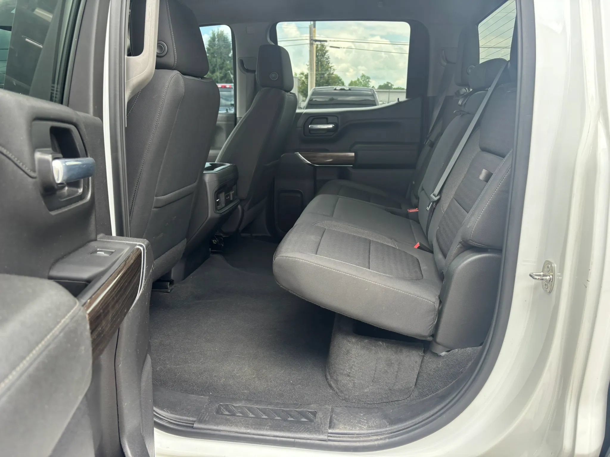 Used 2021 Chevrolet Silverado 1500 LT Trail Boss AWD/4WD image 15