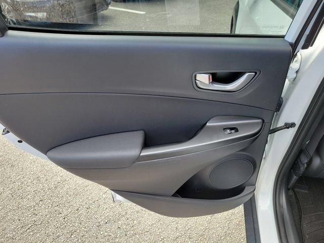 Used 2021 Hyundai Kona Ultimate w/ Cargo Package FWD image 10