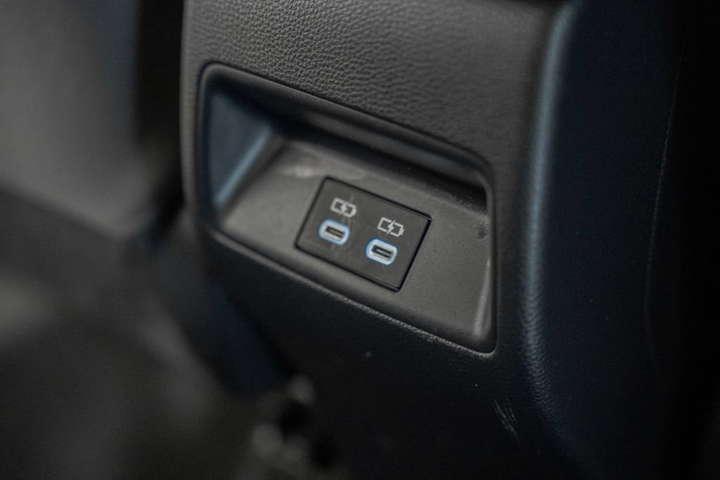 Used 2025 Toyota Corolla LE w/ LE Premium Package FWD image 27
