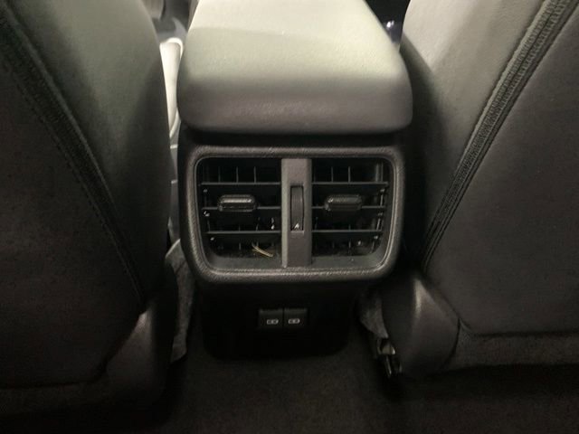 Used 2024 Lexus UX 250h AWD image 31