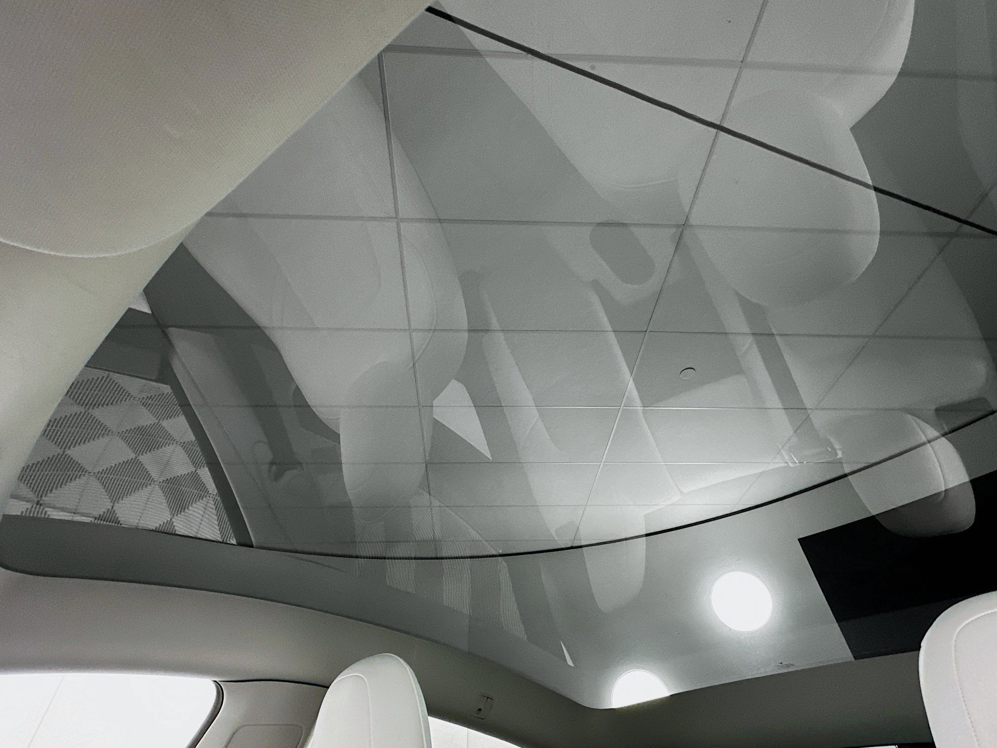 Used 2021 Tesla Model Y Long Range image 25