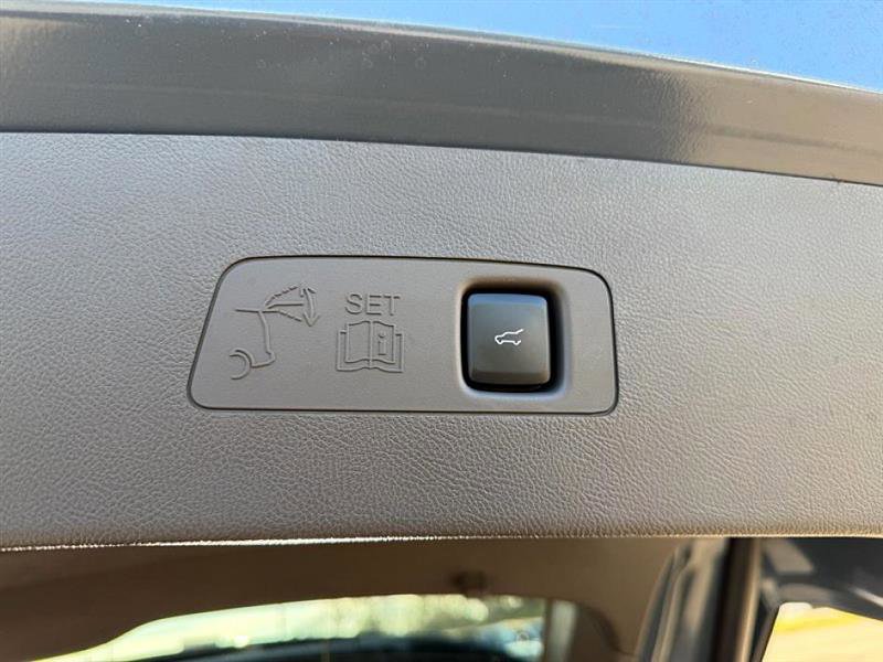 Used 2024 Lincoln Corsair Grand Touring w/ Equipment Group 301A image 11