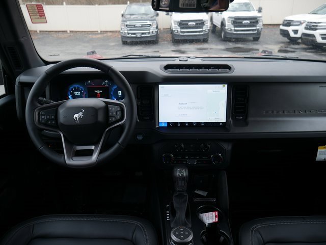 New 2025 Ford Bronco Badlands image 6