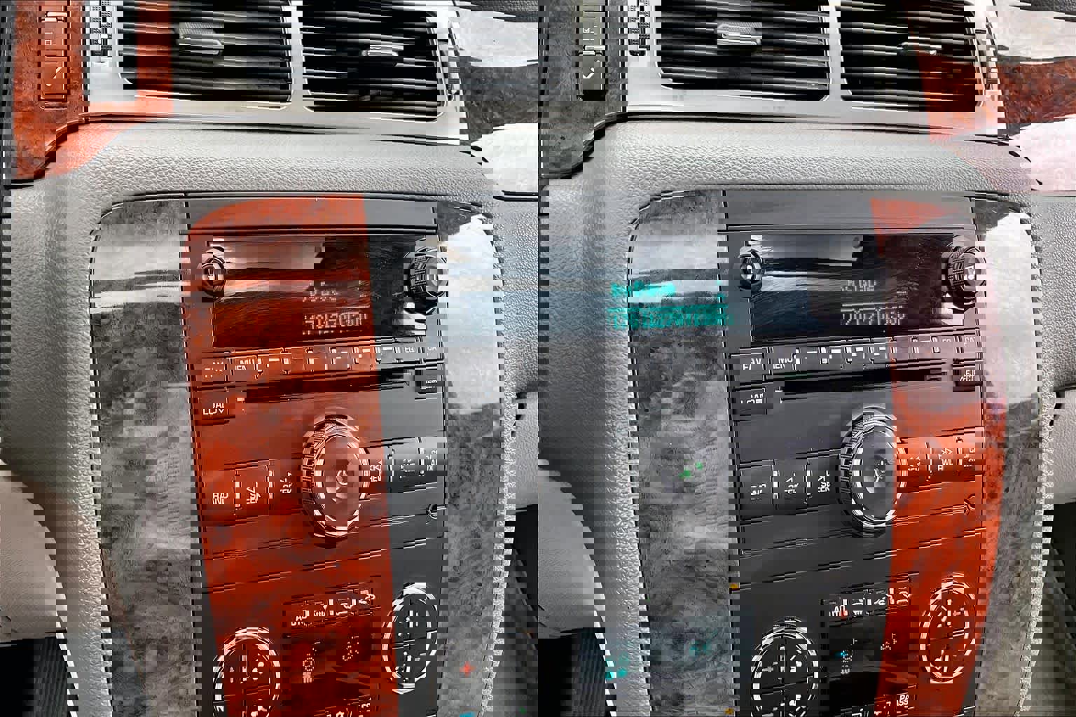 Used 2007 Chevrolet Avalanche LT w/ LT Preferred Equipment Group image 26