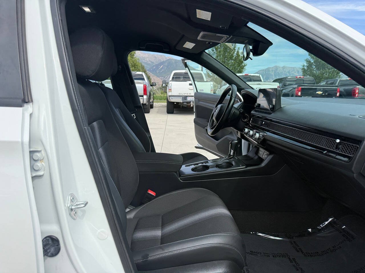 Used 2023 Honda Civic Sport image 22