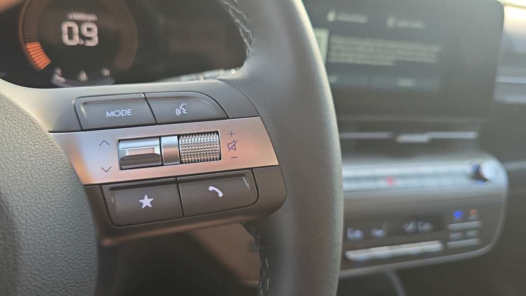 New 2027 Hyundai Kona SEL Sport FWD image 22