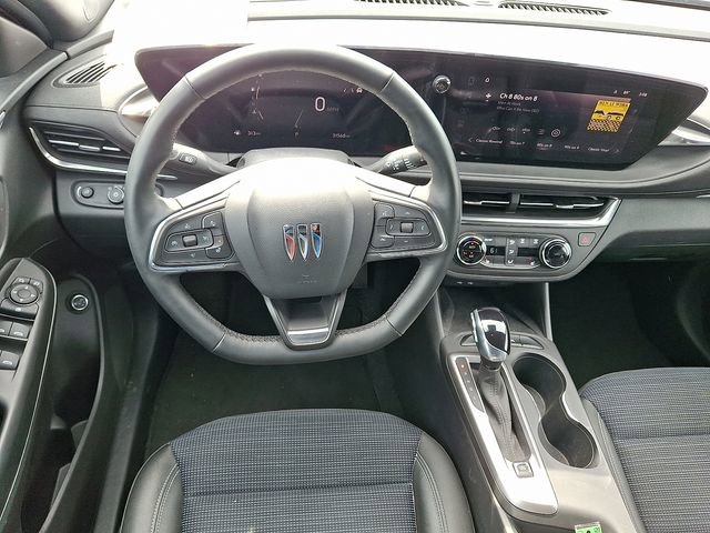 Used 2024 Buick Envista Preferred w/ Convenience I Package image 11