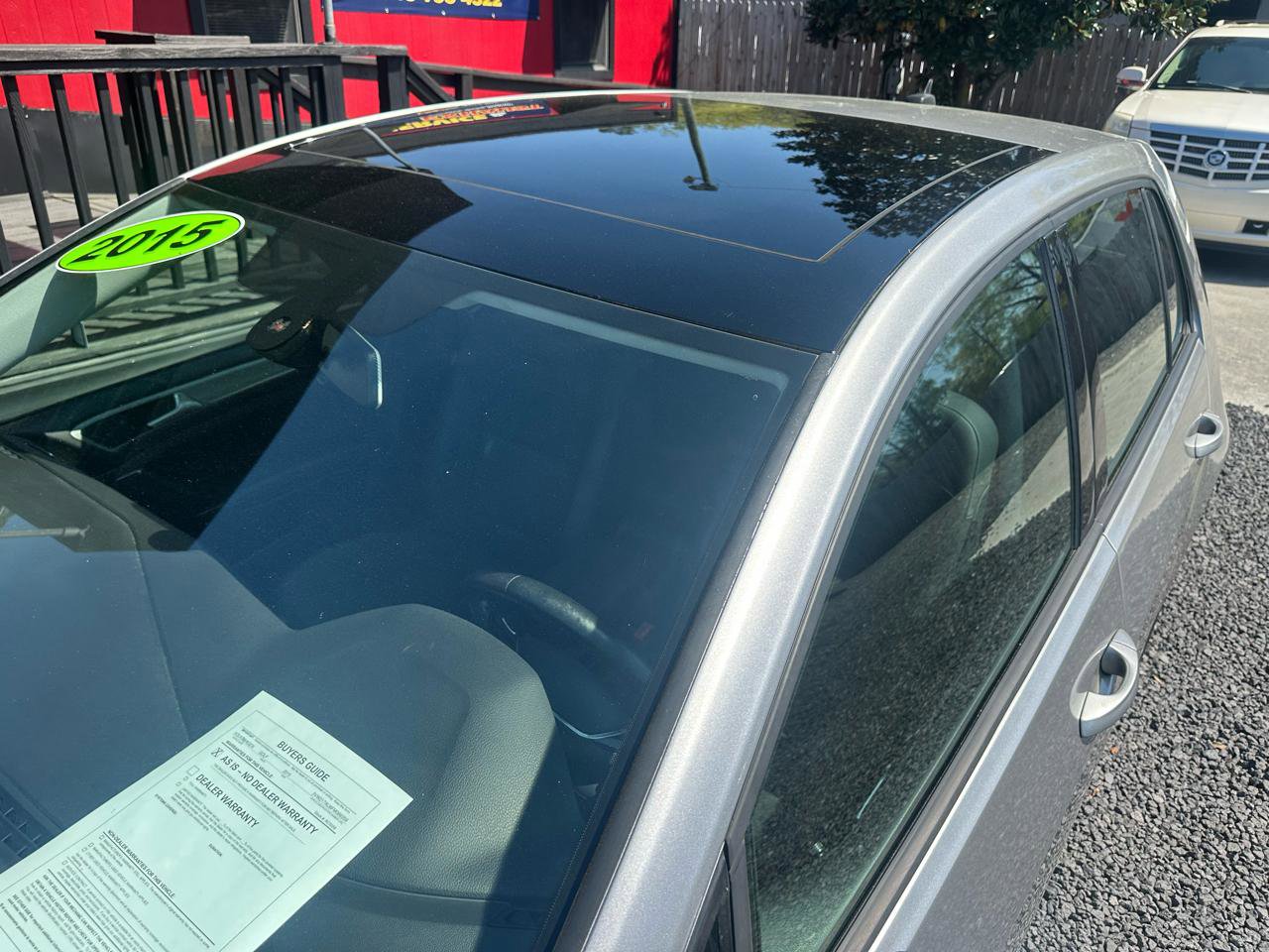 Used 2015 Volkswagen Golf SE w/ Lighting Package image 4