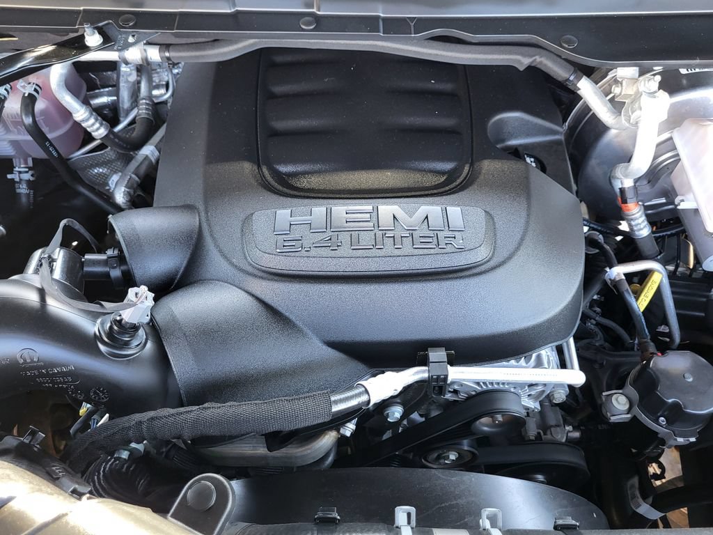 Used 2025 RAM 2500 Big Horn AWD/4WD image 34