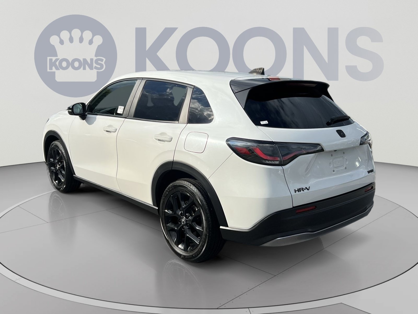 Used 2024 Honda HR-V Sport image 4