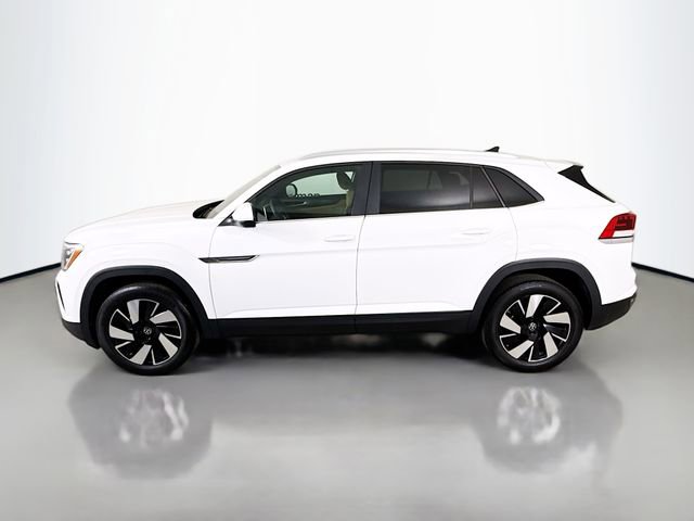 Used 2024 Volkswagen Atlas Cross Sport SE image 4