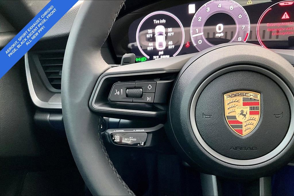 Used 2025 Porsche 911 Carrera image 25