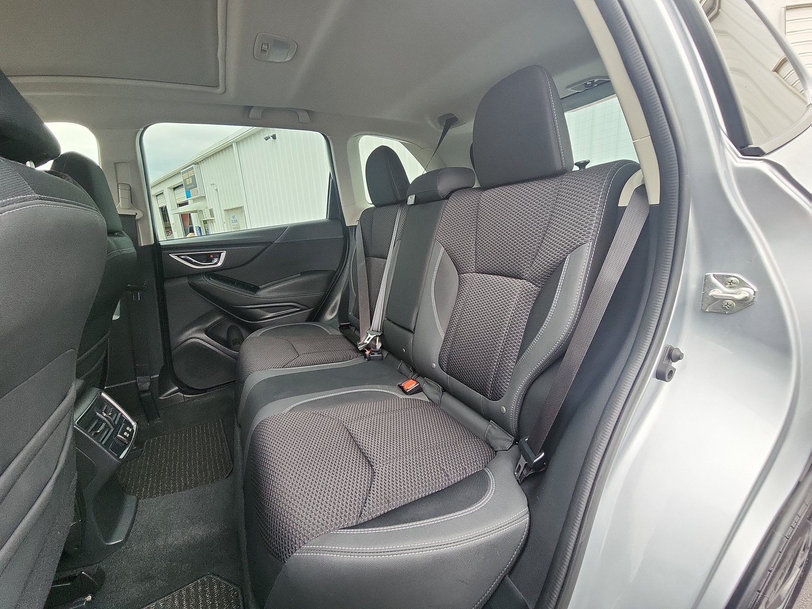 Used 2023 Subaru Forester Premium AWD/4WD image 23
