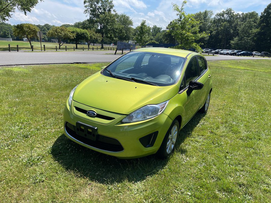 Used 2011 Ford Fiesta SE w/ 202A Rapid Spec Order Code FWD image 4