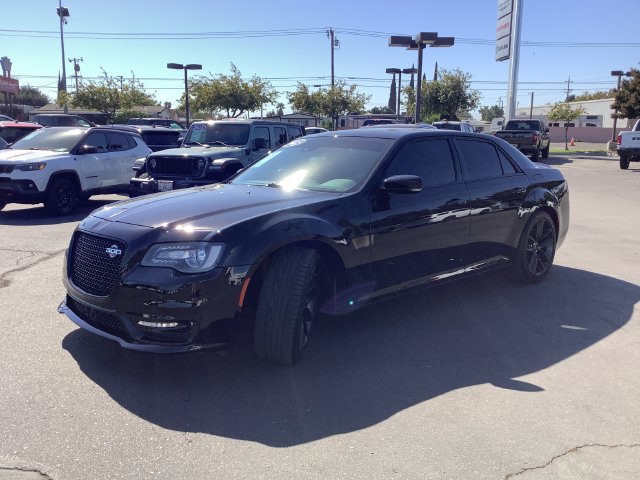 Used 2023 Chrysler 300 C RWD image 5