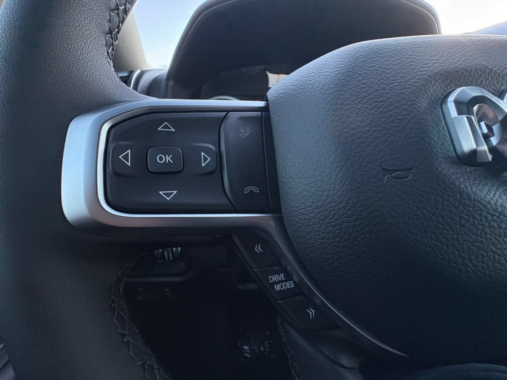 New 2026 RAM 1500 Big Horn AWD/4WD image 13