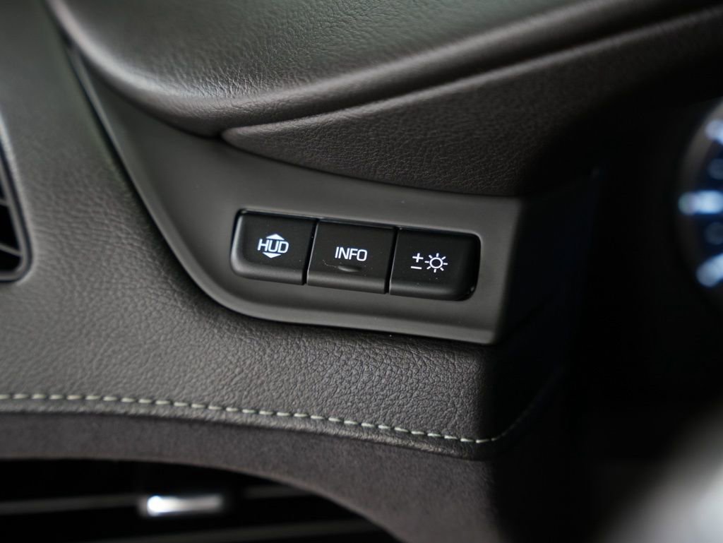 Used 2018 Cadillac Escalade Premium Luxury image 51