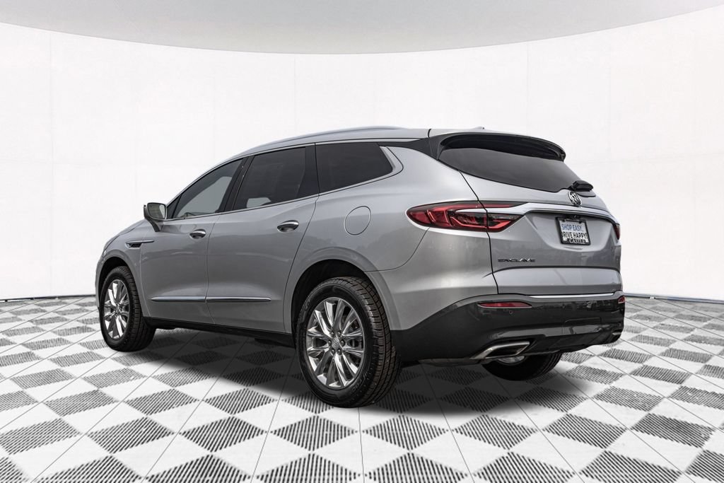 Used 2020 Buick Enclave Essence w/ Sound and Sites Package FWD image 8