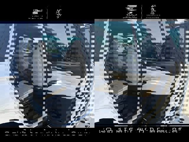 Used 2025 Cadillac Escalade Sport image 14