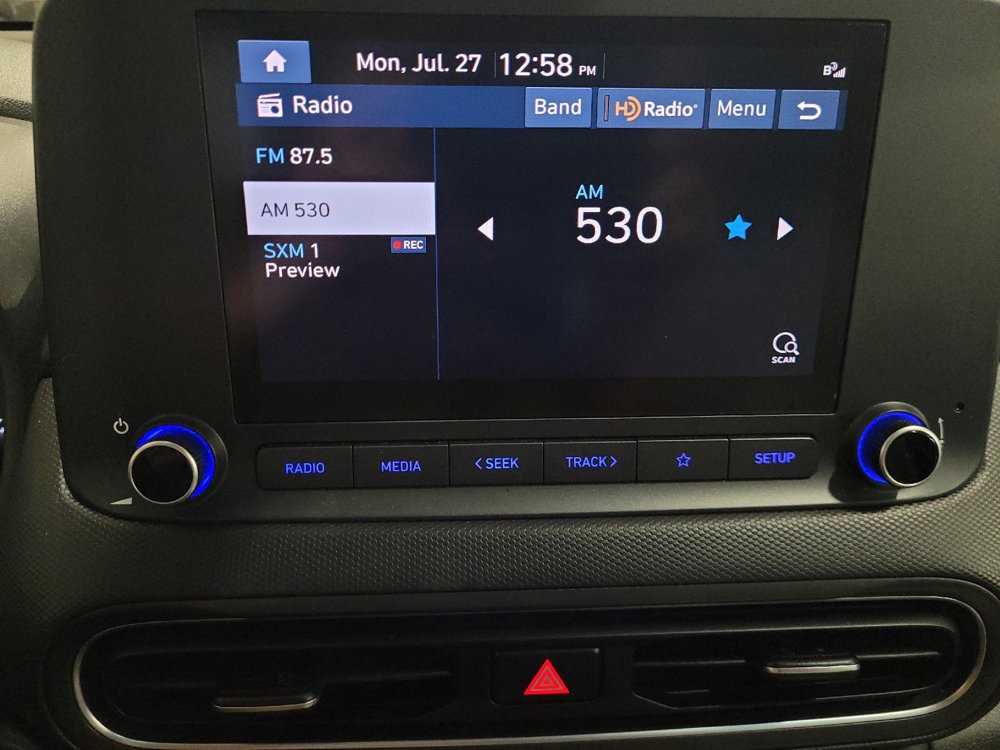 Used 2023 Hyundai Kona SEL AWD/4WD image 25