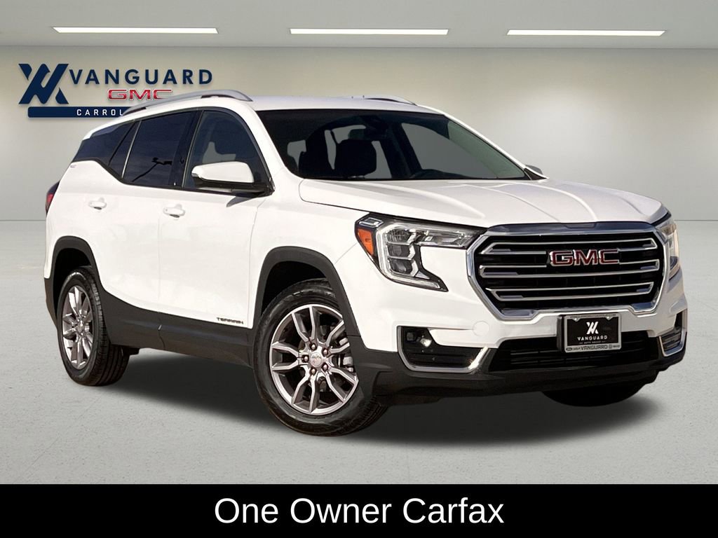 Used 2023 GMC Terrain SLT image 2