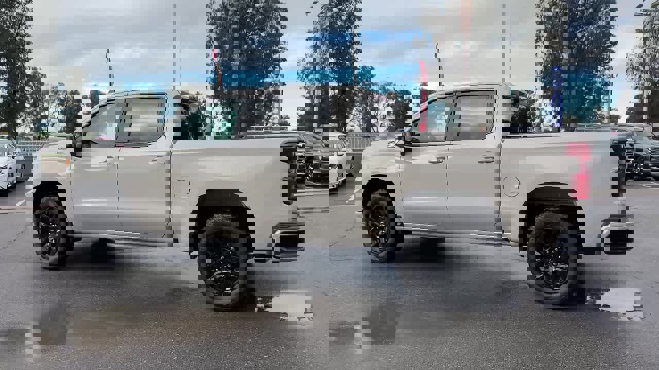 New 2026 Chevrolet Silverado 1500 RST w/ Z71 Off-Road Package image 9