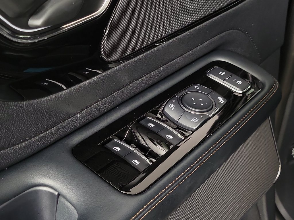 New 2026 Lincoln Aviator 2WD image 21