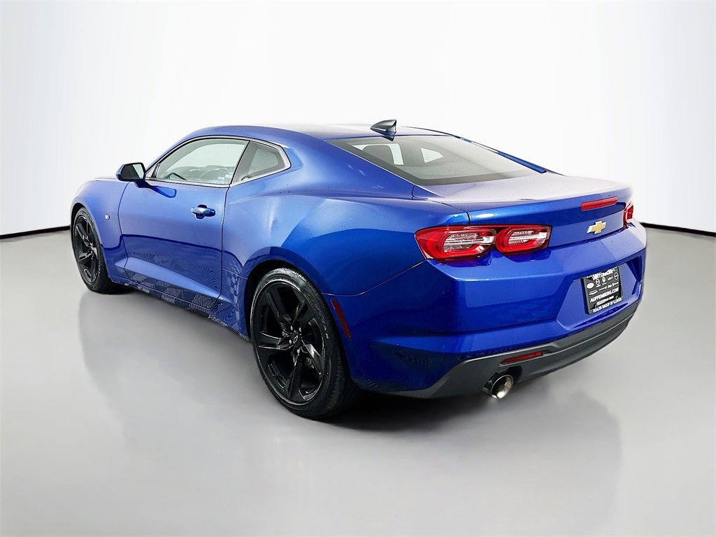 Used 2021 Chevrolet Camaro LT image 5