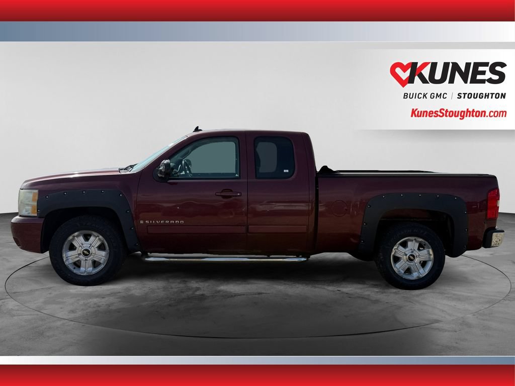 Used 2008 Chevrolet Silverado 1500 LTZ w/ Safety Package AWD/4WD image 4
