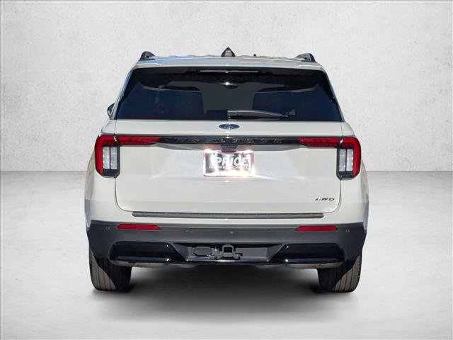 Used 2025 Ford Explorer ST-Line image 7
