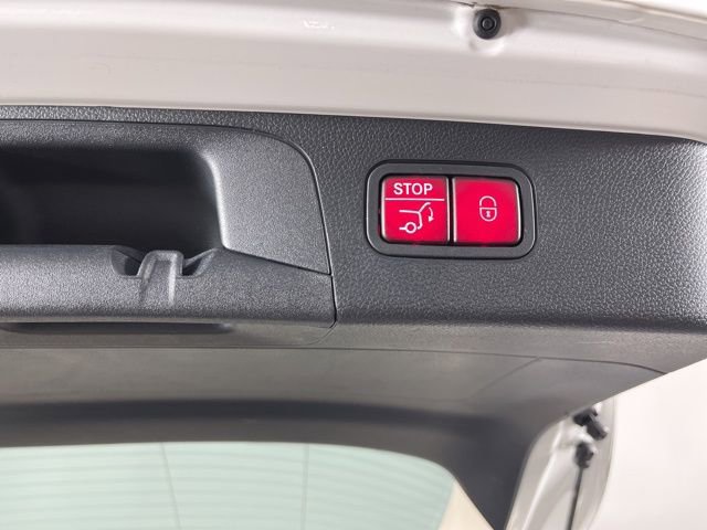 Used 2022 Mercedes-Benz GLC 300 4MATIC image 50