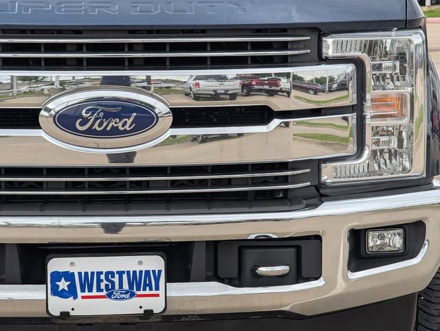 Used 2019 Ford F250 Lariat w/ Chrome Package AWD/4WD image 9