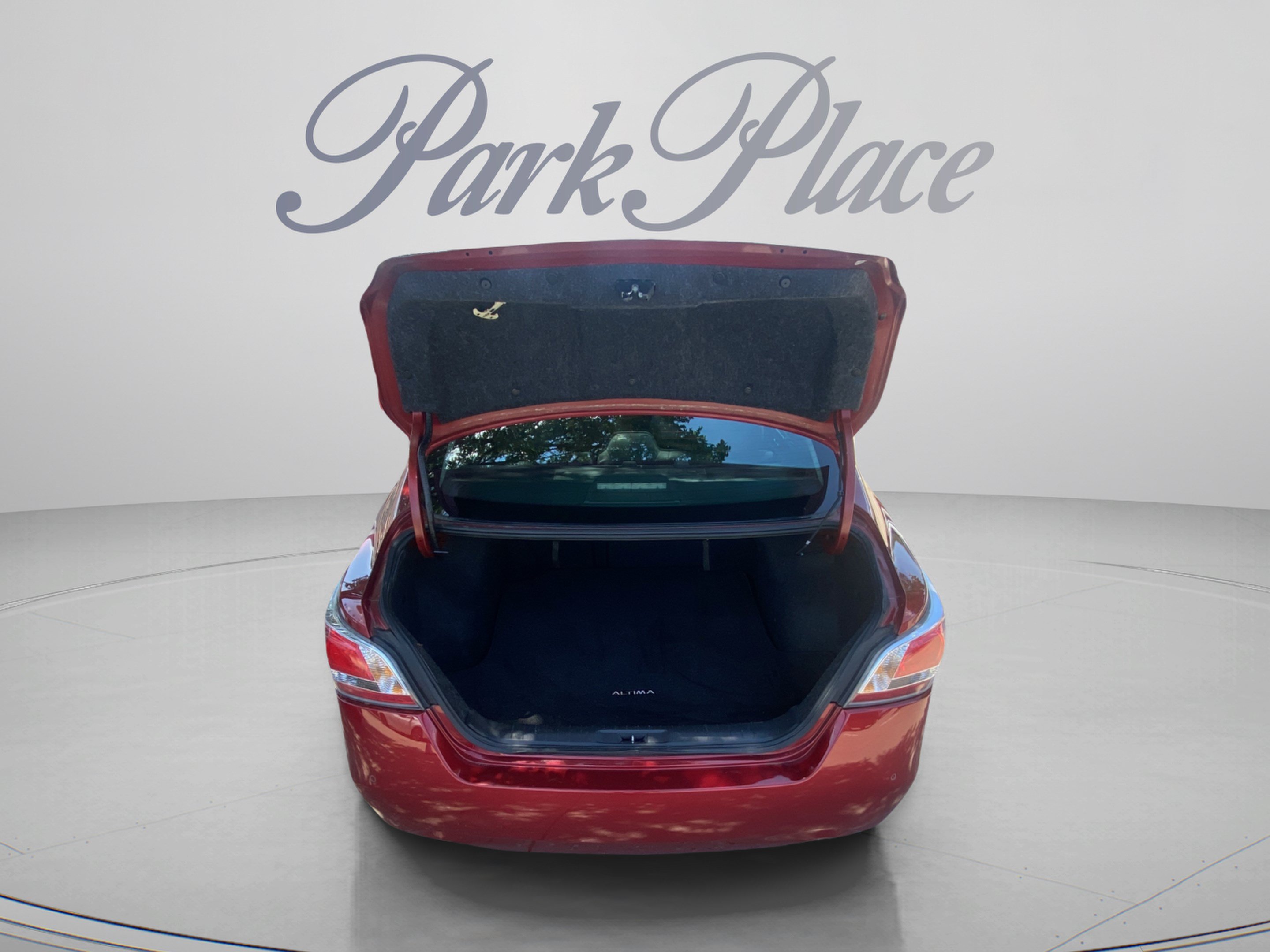 Used 2015 Nissan Altima 3.5 SL FWD image 24