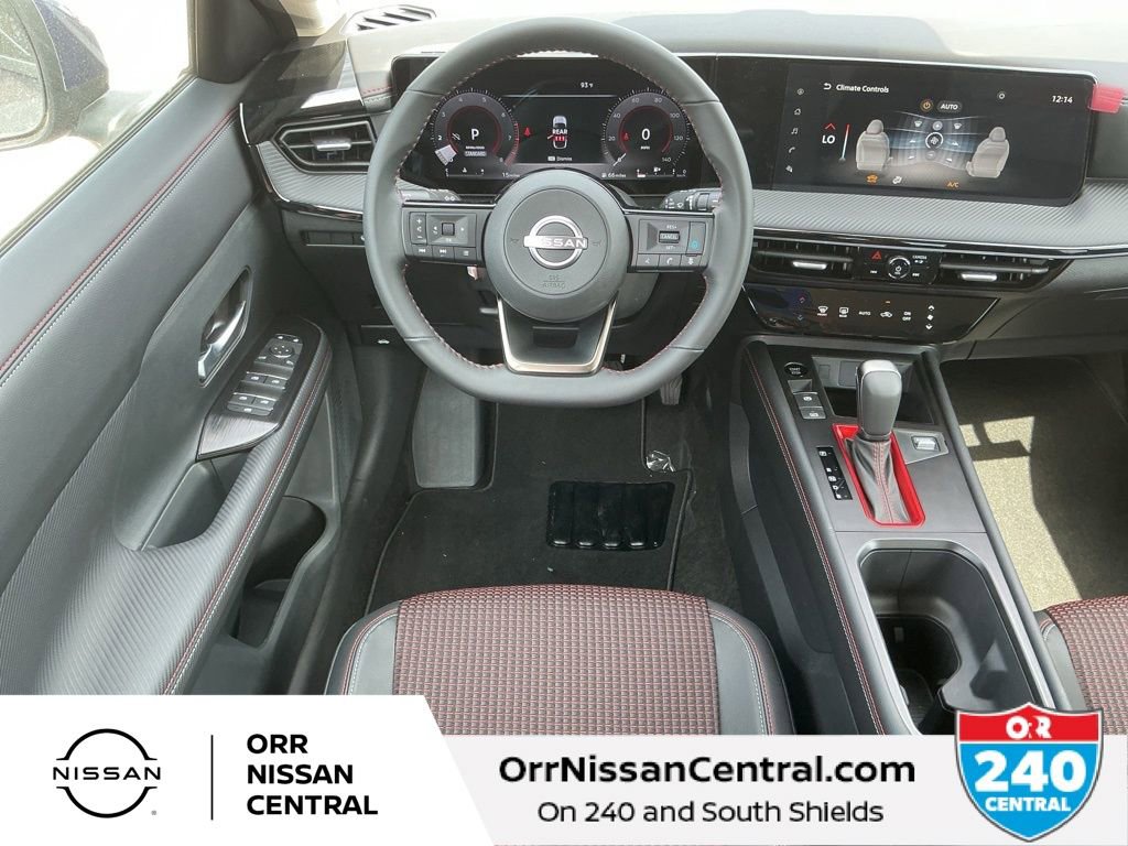 New 2025 Nissan Kicks SR FWD image 14