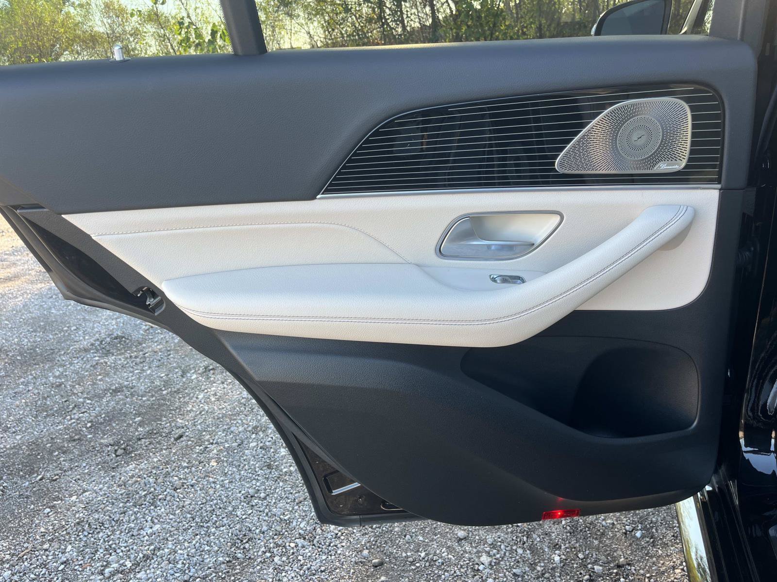 Certified 2025 Mercedes-Benz GLE 350 4MATIC image 19