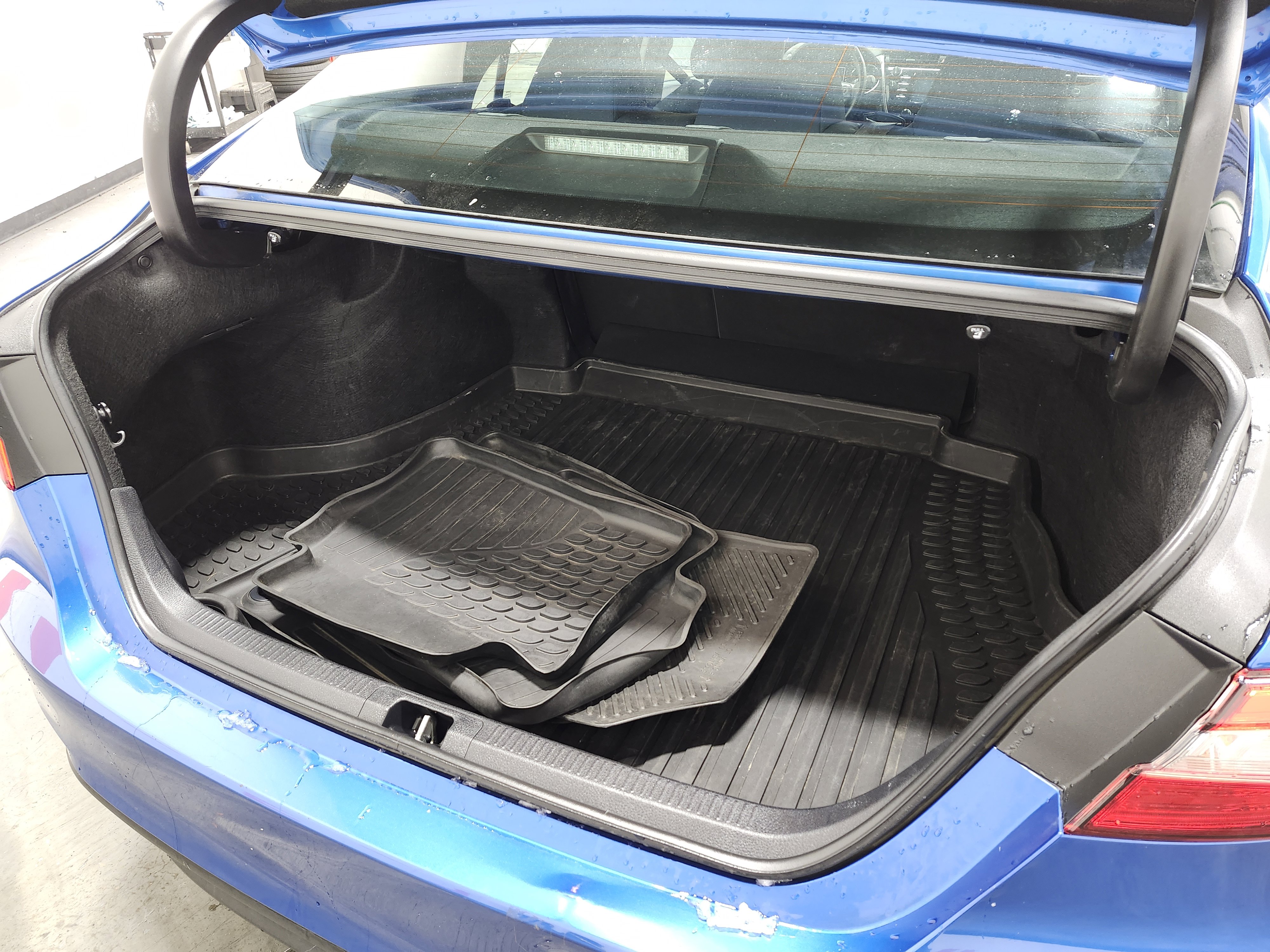 Used 2019 Toyota Camry LE image 20