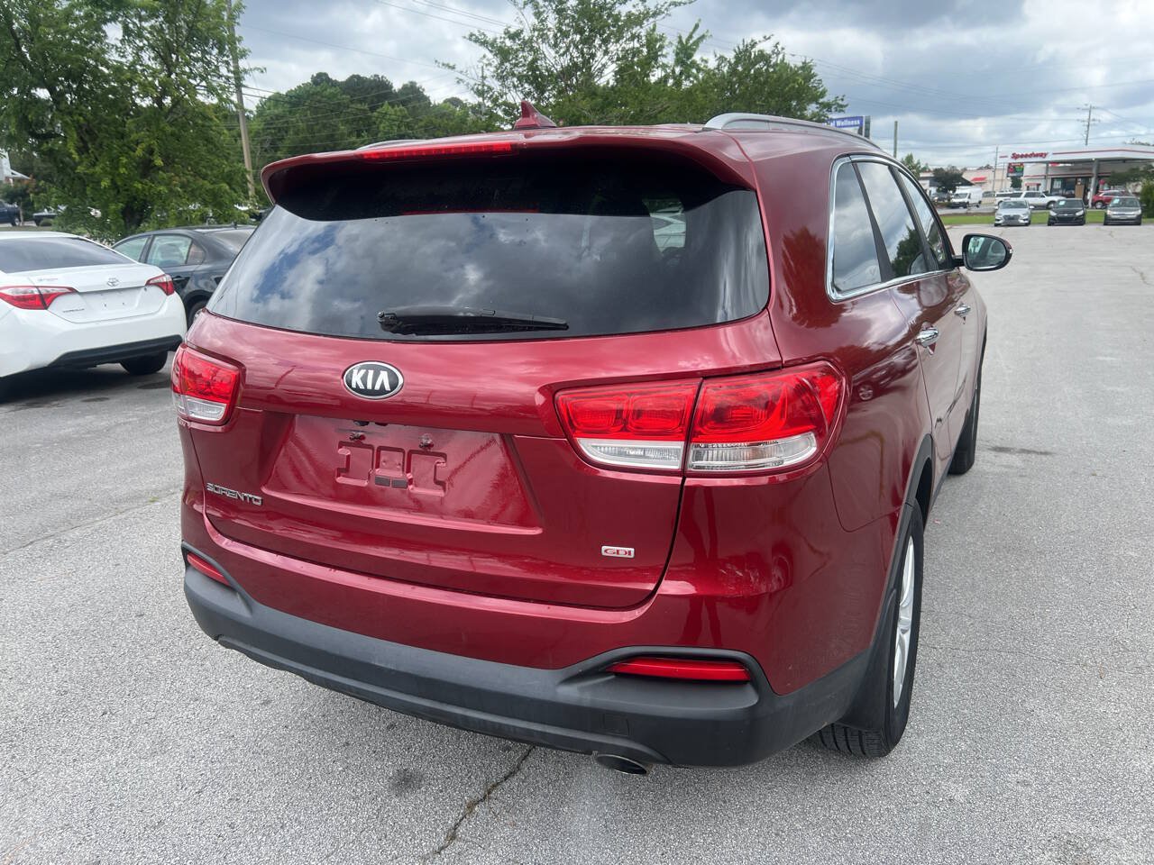 Used 2016 Kia Sorento FWD image 6